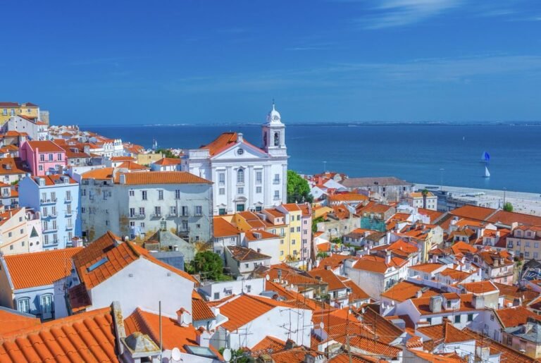 Top 10 Cheapest International Destinations Americans Can Fly To This Summer