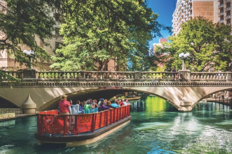 River Walk tour in San Antonio, TX